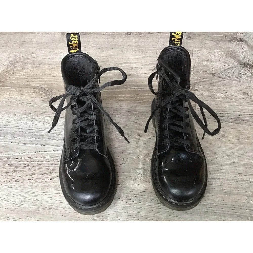 Dr. Martens Youth Size 1 15382 Black Zip Lace Up Combat Boots Kids Grunge Punk